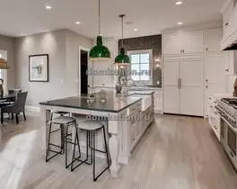 угловая кухня с островом Ксено